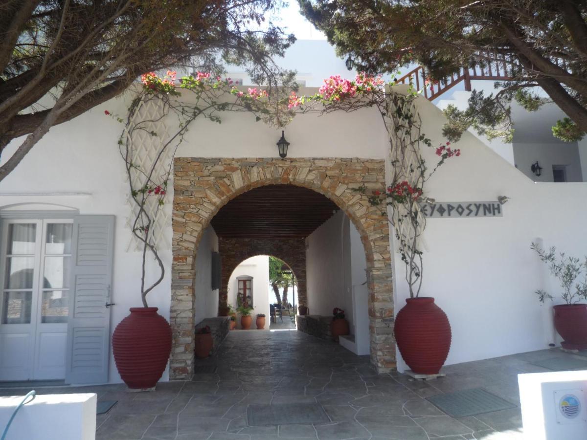 Hotel Efrosini Platis Gialos  외부 사진